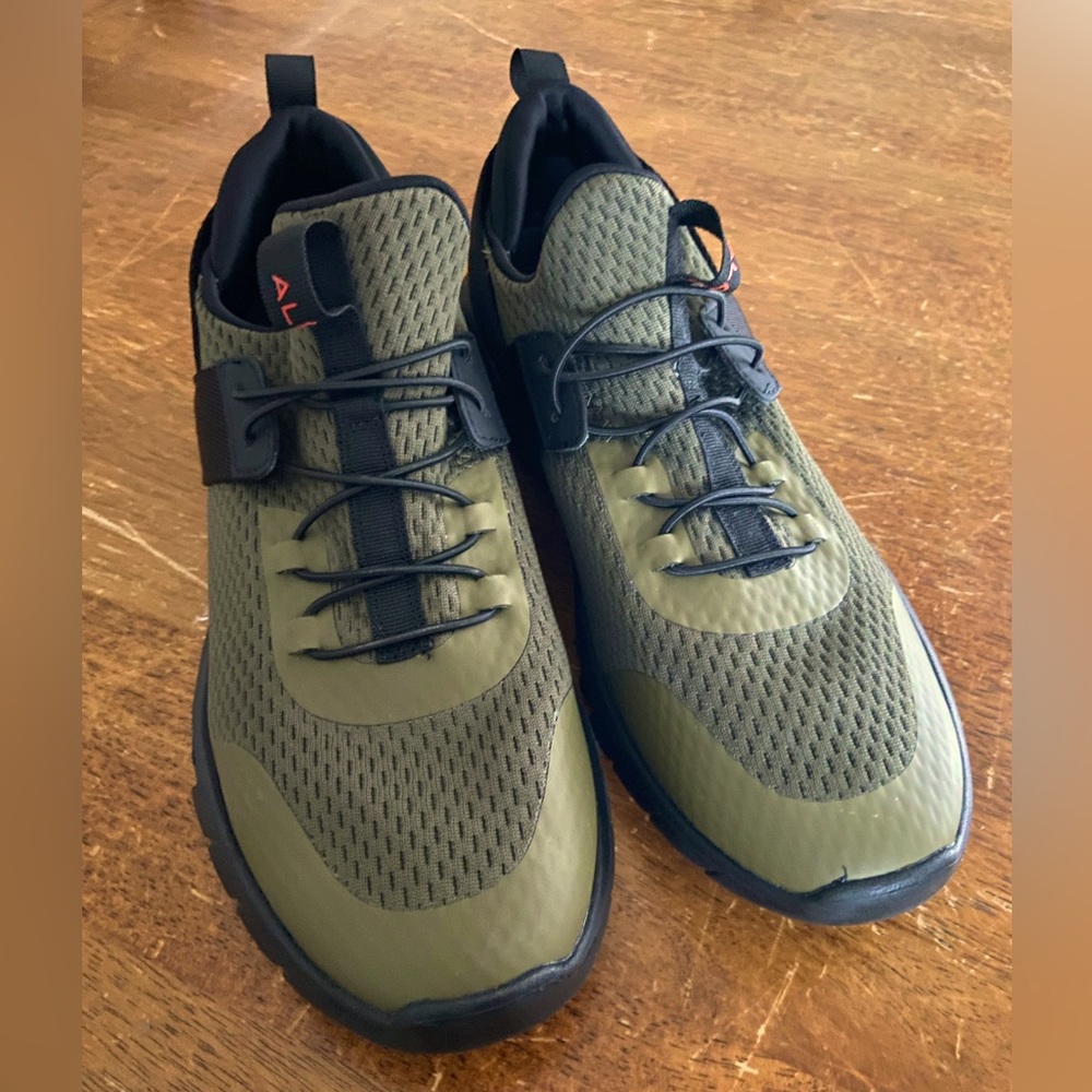 Green men’s Aldo shoes size 10.5